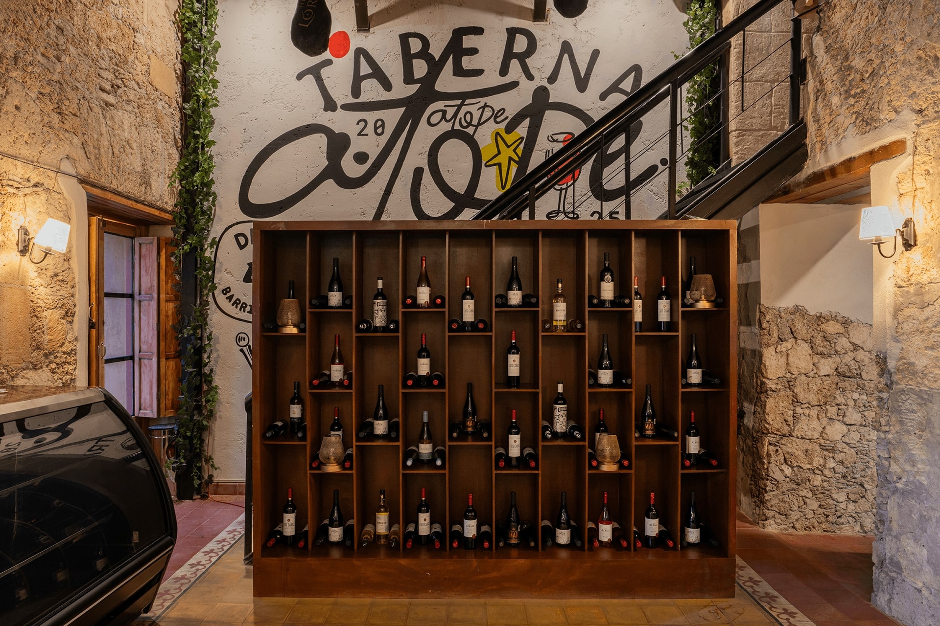 Paellas tradicionales españolas en Taberna Atope